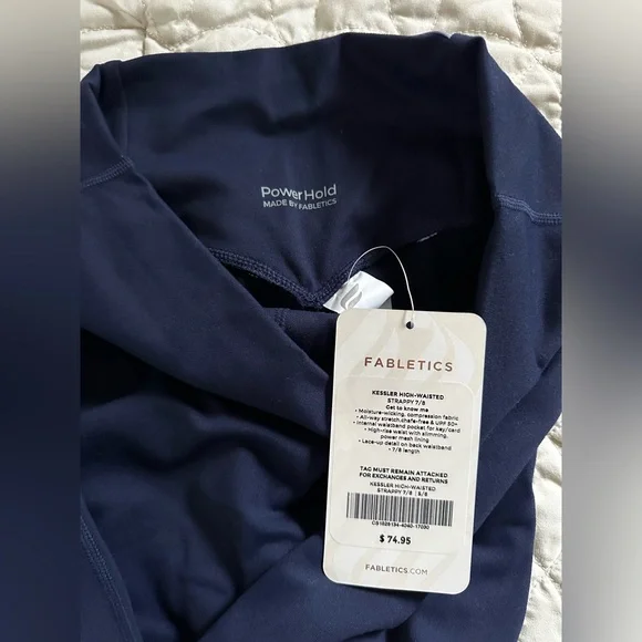 Fabletics NWT Leggings - Picture 2 of 3